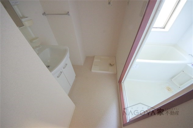 ラ・ヴィアンパレスⅡ その他6