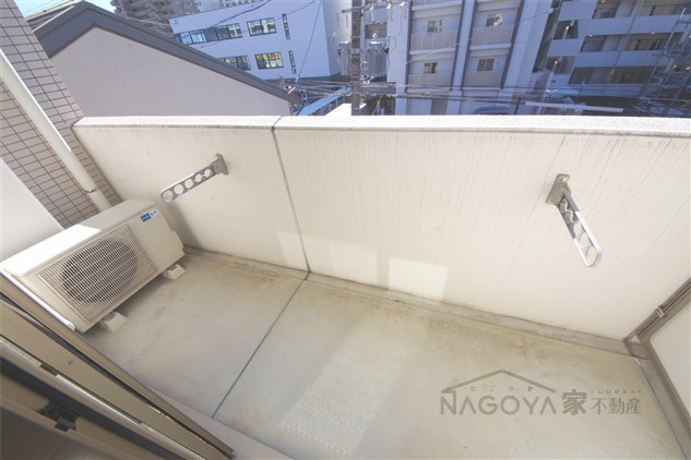 ラ・ヴィアンパレスⅡ ベランダ