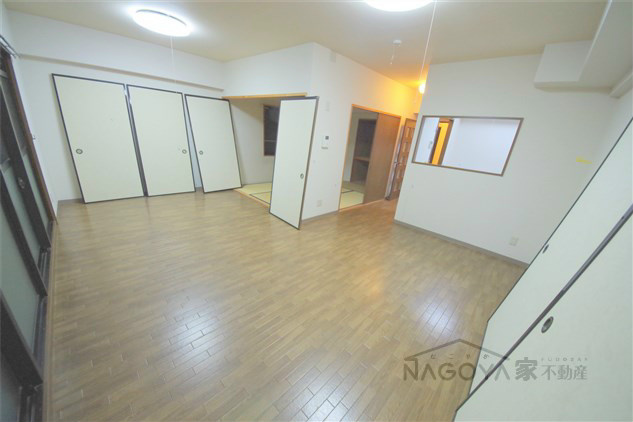 シェソワ駒方 リビング