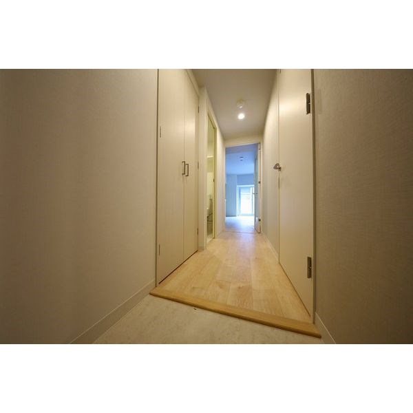 アンジュ栄 玄関