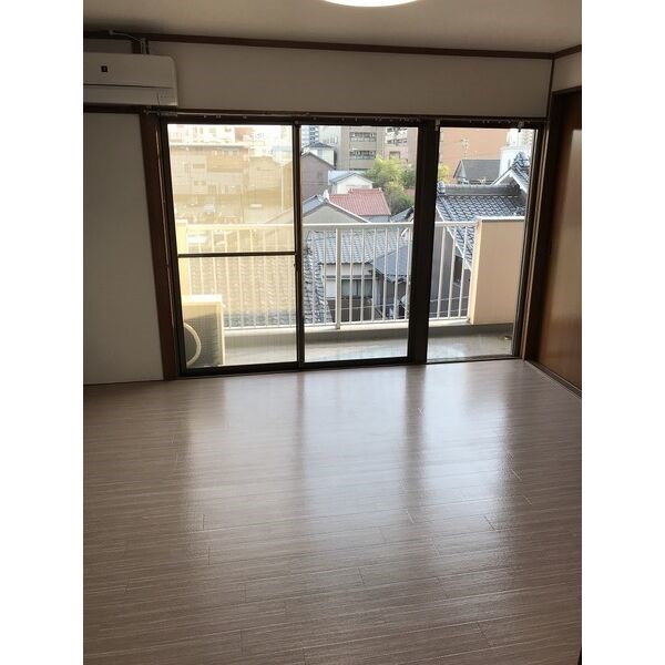 ニューコーポ松葉 リビング