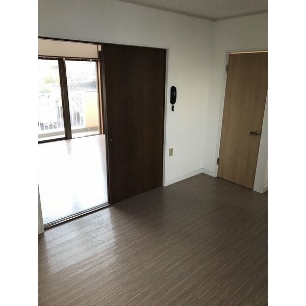 ニューコーポ松葉 ベッドルーム