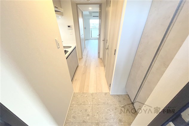 S-RESIDENCE今池arcana 玄関