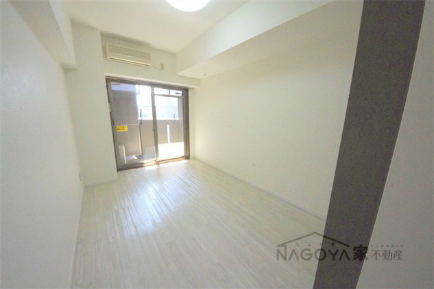 プロビデンス栄 リビング