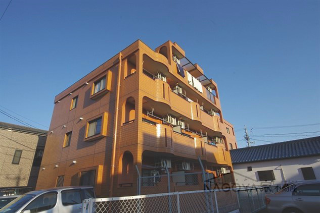 ドムス本山 外観写真