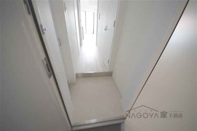 第2金山フクマルビル 玄関