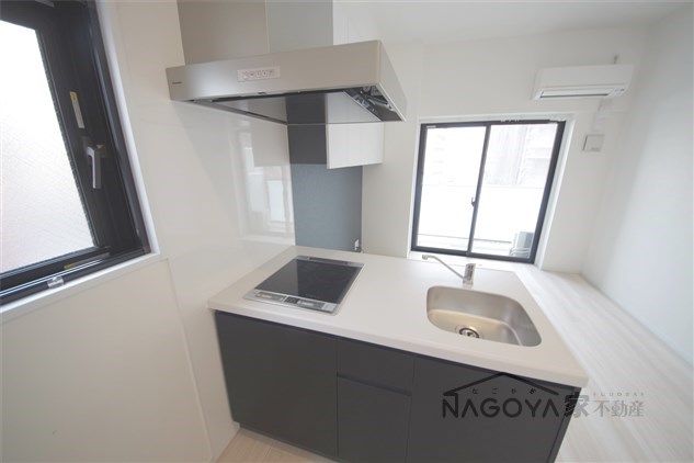 第2金山フクマルビル キッチン