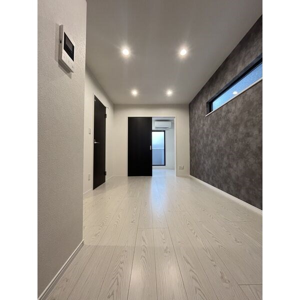 クレイン新瑞橋 玄関