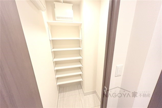 GRAN PASEO名古屋伏見 玄関