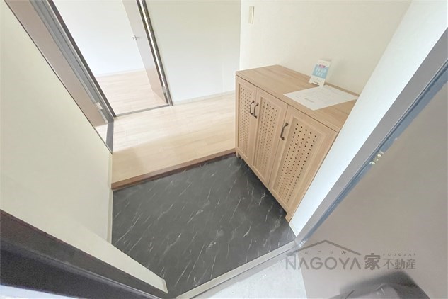 ヴェルデュール八事 玄関