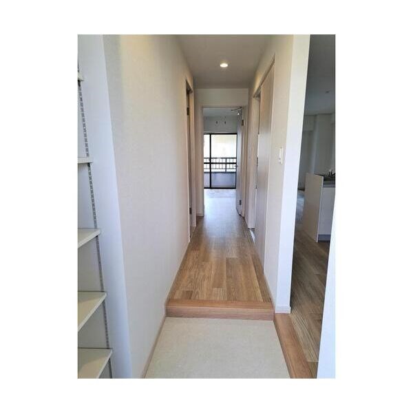 めぞん平成 玄関