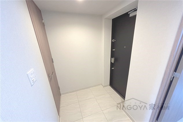 ミュプレ上前津 玄関