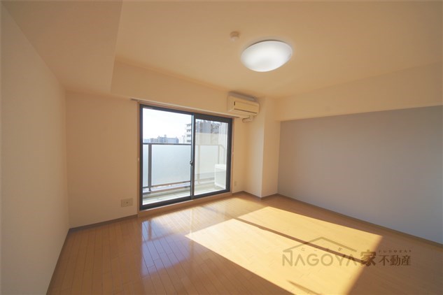 サンマール牛巻 リビング