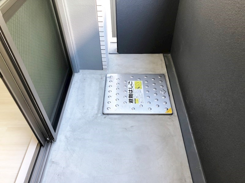 カーサニア尾頭橋 ベランダ