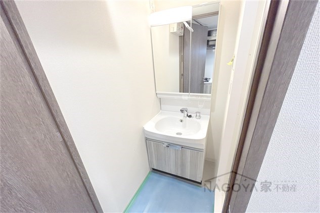 プレサンス広小路通今池 洗面所