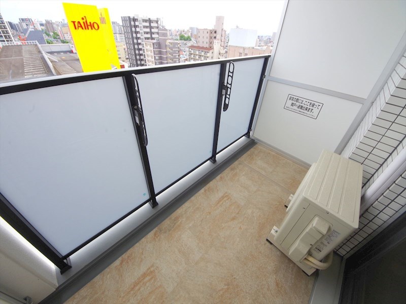 エステムコート名古屋グロース ベランダ