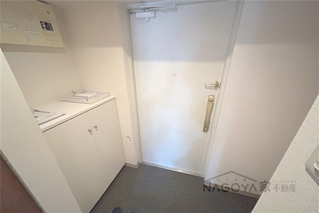 ルトゥール 玄関