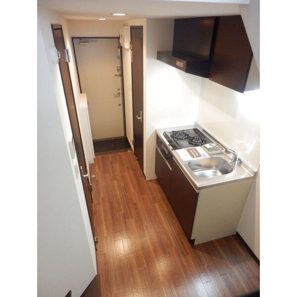 CREO堀田弐番館 玄関