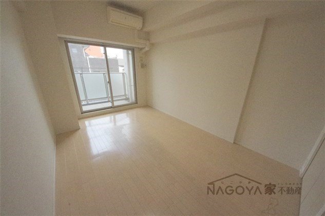 CITY SPIRE名駅北 リビング