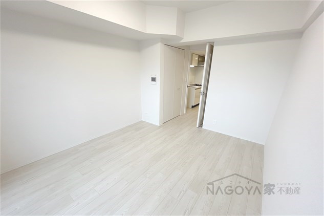 SOLメイクス新栄 ベッドルーム