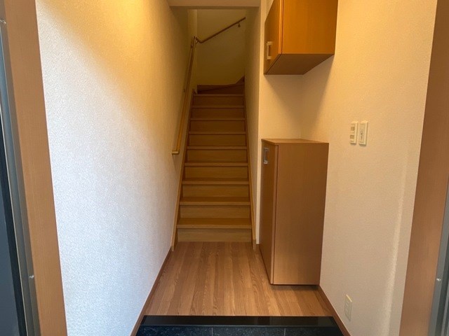 プリオール椿 玄関