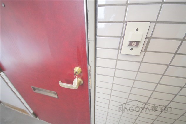 プレアール名古屋金山 玄関