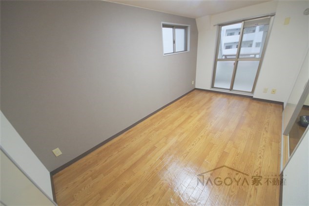 プレアール名古屋金山 ベッドルーム