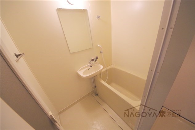 プレアール名古屋金山 風呂画像