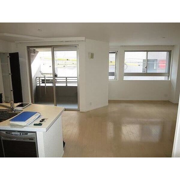 ベレーサ星ヶ丘 リビング