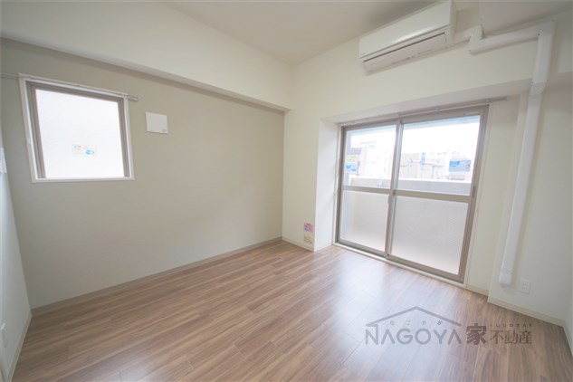 ロイヤルアンコール リビング