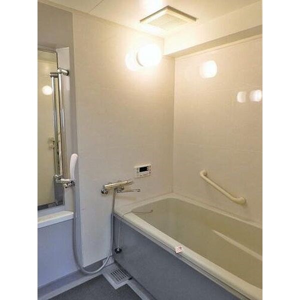 ライオンズガーデンヒルズ富士見台壱番館 風呂画像