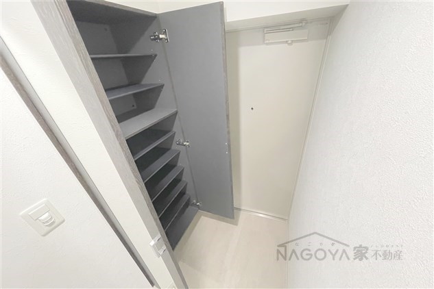 Le・Ciel徳川 玄関