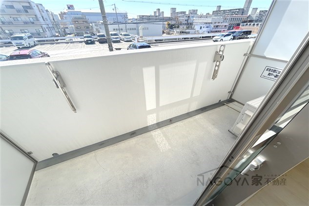 ドゥナーレ辻町 ベランダ