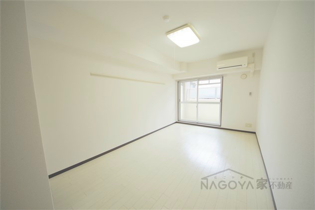 アビタシオンサクラ リビング