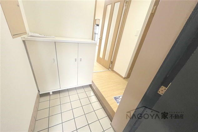 グランドメゾン菊坂 玄関