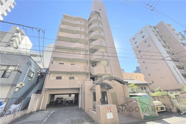 グランドール上前津 外観