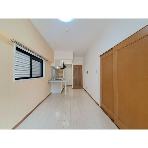 フォルクランド那古野 リビング