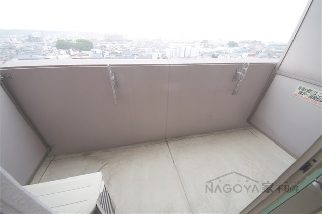 アベニューナカネ ベランダ