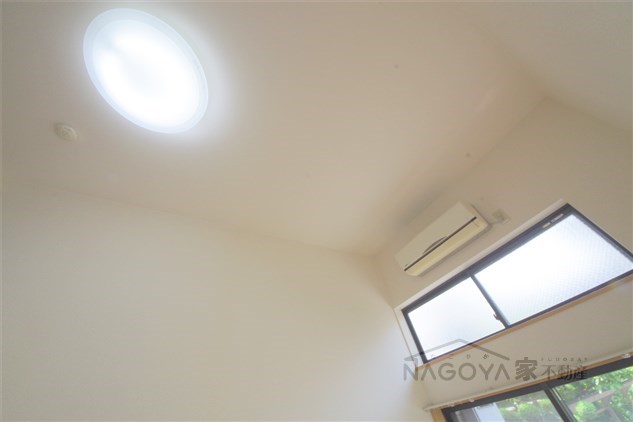 ＴＫロイヤルコーポ その他6