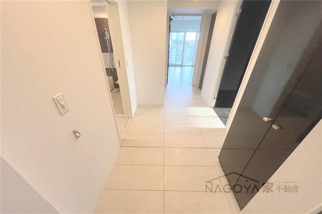 サンシャイン大須 玄関