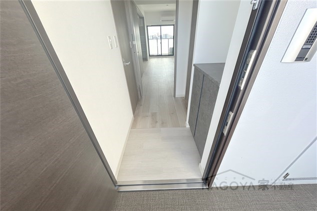 S-RESIDENCE亀島駅前ascent 玄関