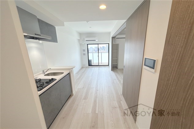 S-RESIDENCE亀島駅前ascent リビング