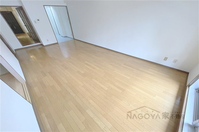 泉サンハイツ リビング