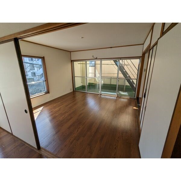 川出ビル ベランダ