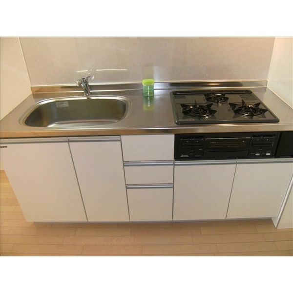 プレステージ金城 キッチン