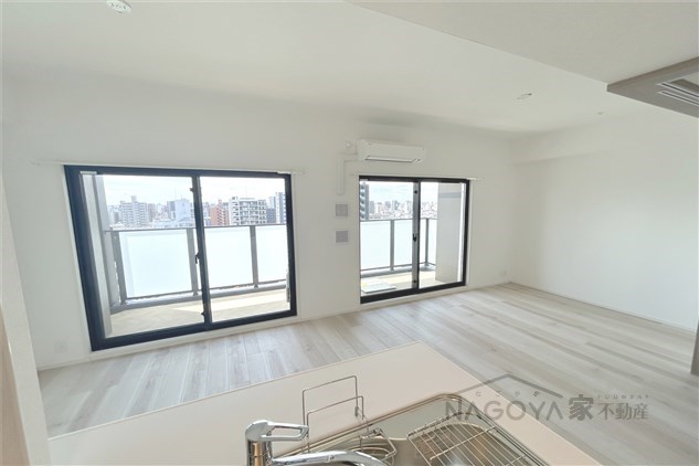 S-RESIDENCE亀島駅前blaze リビング