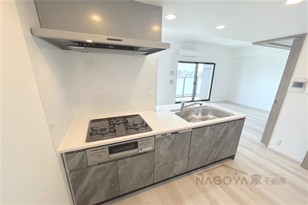 S-RESIDENCE亀島駅前blaze キッチン