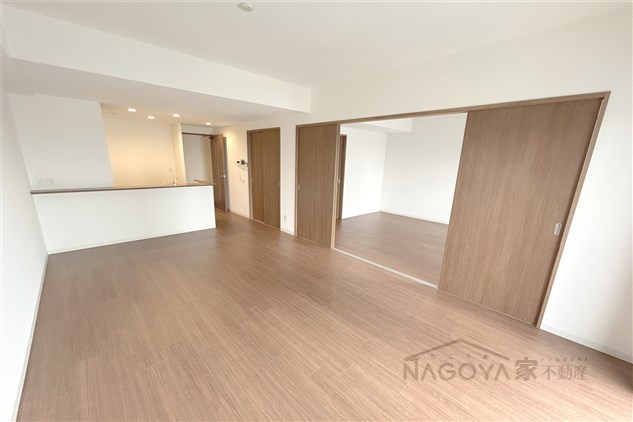 PURE　RESIDENCE名駅南 リビング