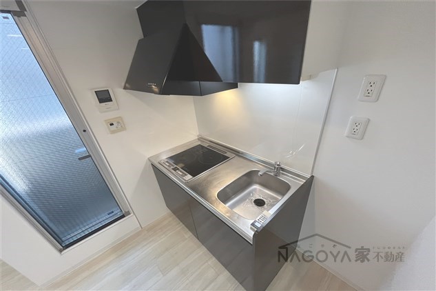 Quatre Portes キッチン