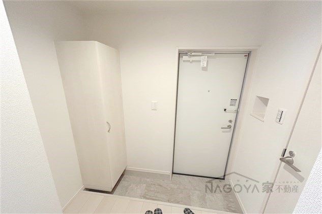 REGALEST桜山 玄関